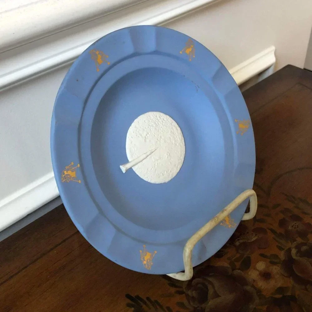 Wedgwood 2001 A Space Odyssey blue white gold decorative ashtray / plate - Picture 2 of 4